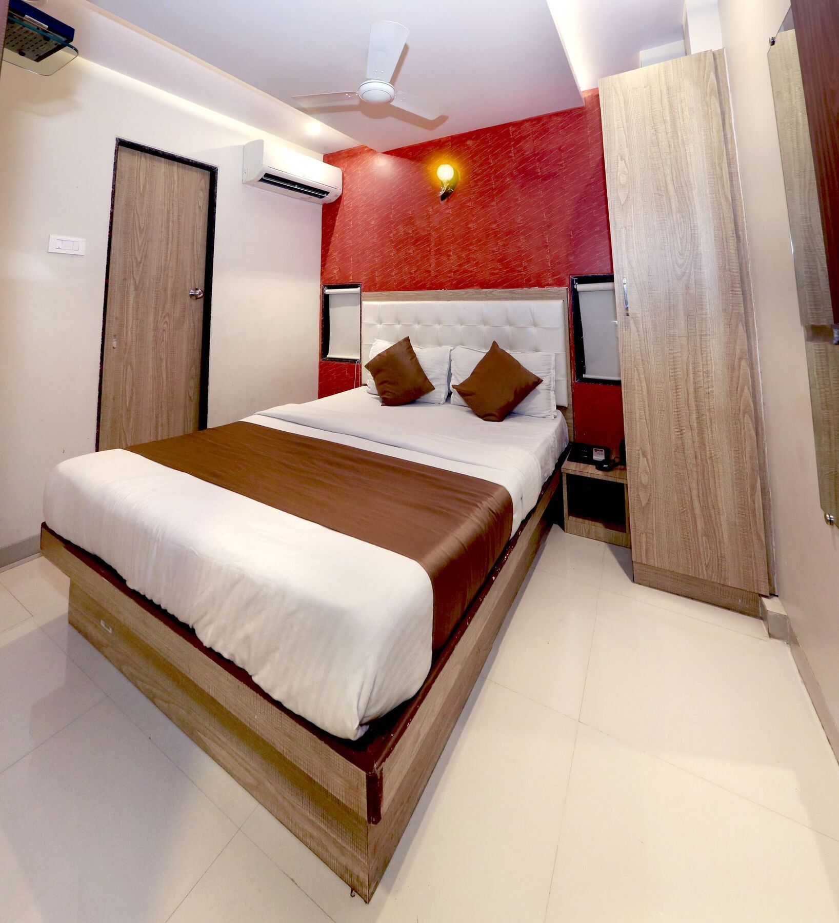 Hotel Grace Inn Bombaim Exterior foto